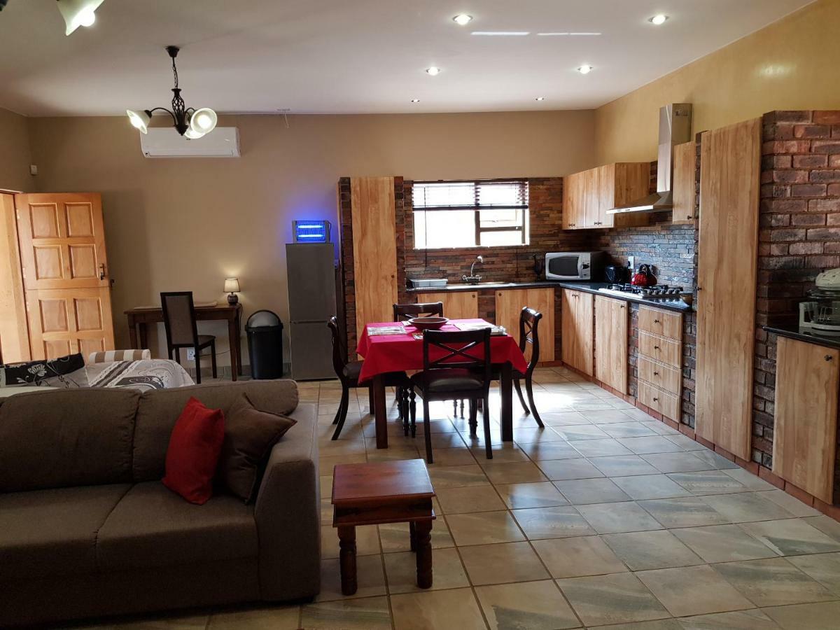 Cottage Lenise Phalaborwa Extérieur photo